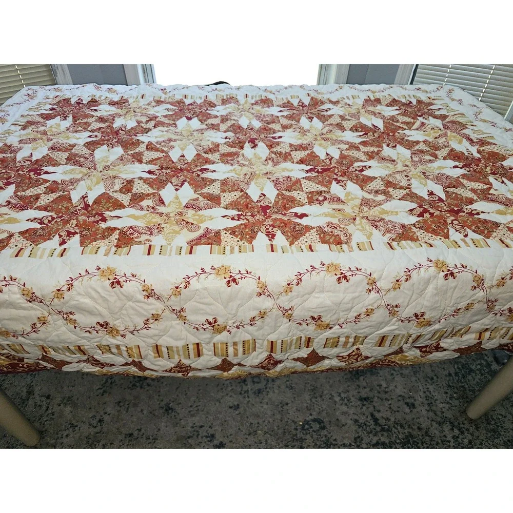 Better Homes and Gardens Eight Pointed Star Quilt Burgundy Gold 63x86 Floral